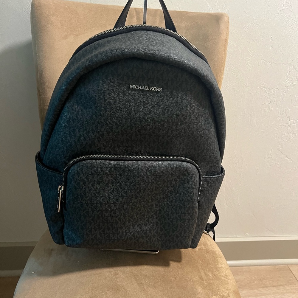 Michael Kors Large Black/Brown Signature Logo Erin Backpack